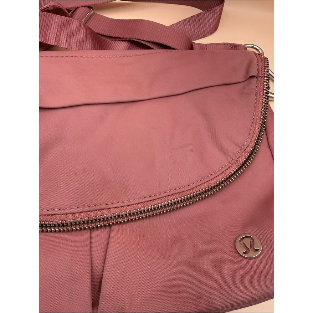 Lululemon All Night Festival Bag Crossbody Mauve Pink Nylon Adjustable Strap - Picture 5 of 15